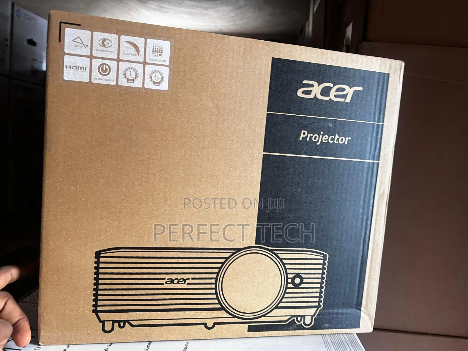 Acer 4000 Lumens Svga DLP Projector