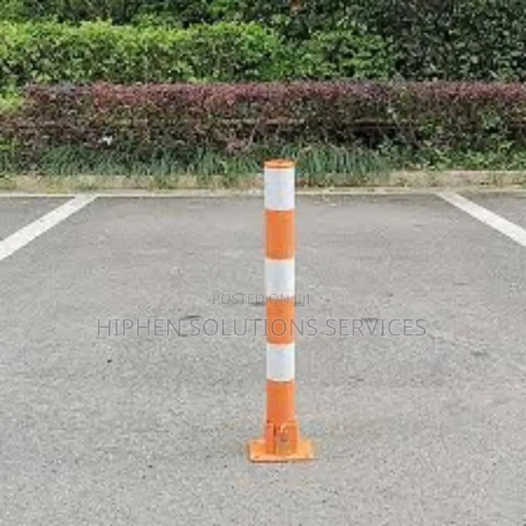Fixed Safety Parking Post 76mm X 750mm