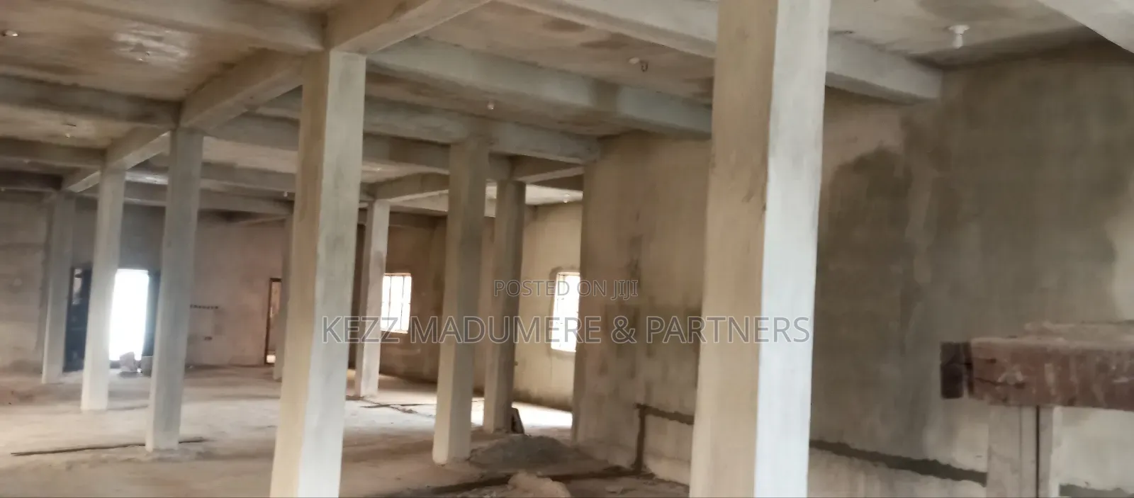 To Let / Lease: 350 SQMTRS Warehouse