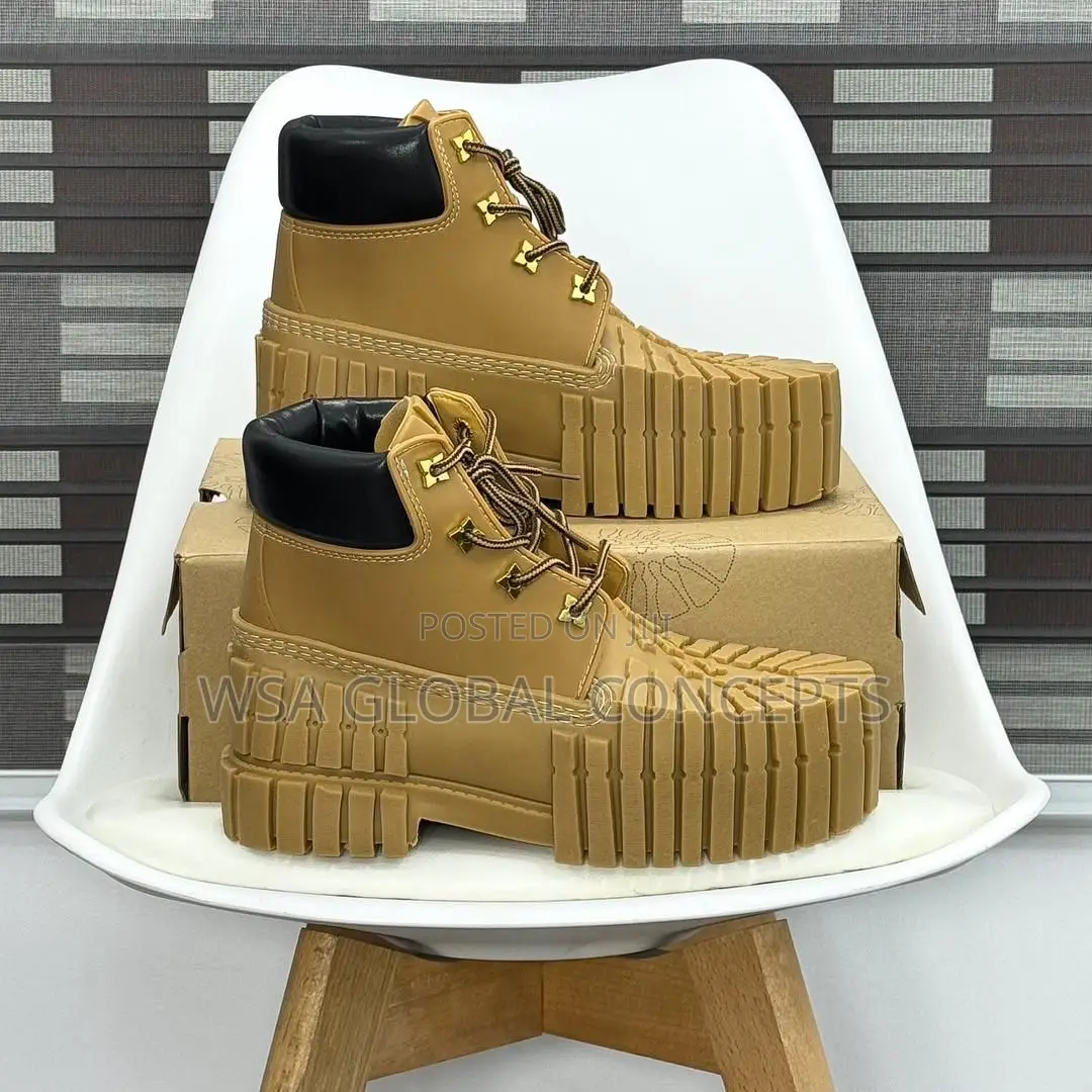 *Mschf 2X4 Boots “Black Timberland