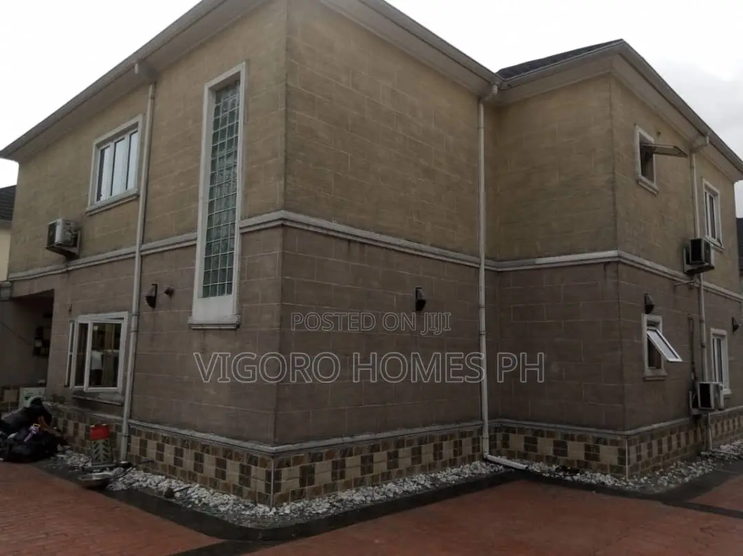 6bdrm Duplex in Harmony Estate, Port-Harcourt for sale