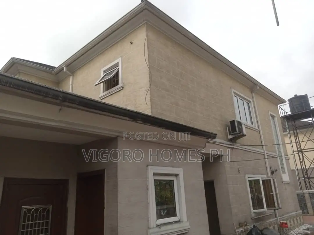6bdrm Duplex in Harmony Estate, Port-Harcourt for sale