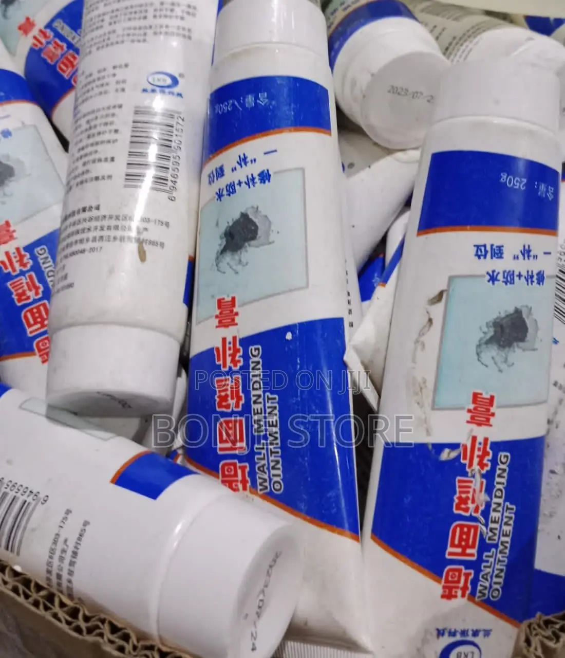 Wall Mending Ointment/Wall Crack Repair Agent and Scrapper