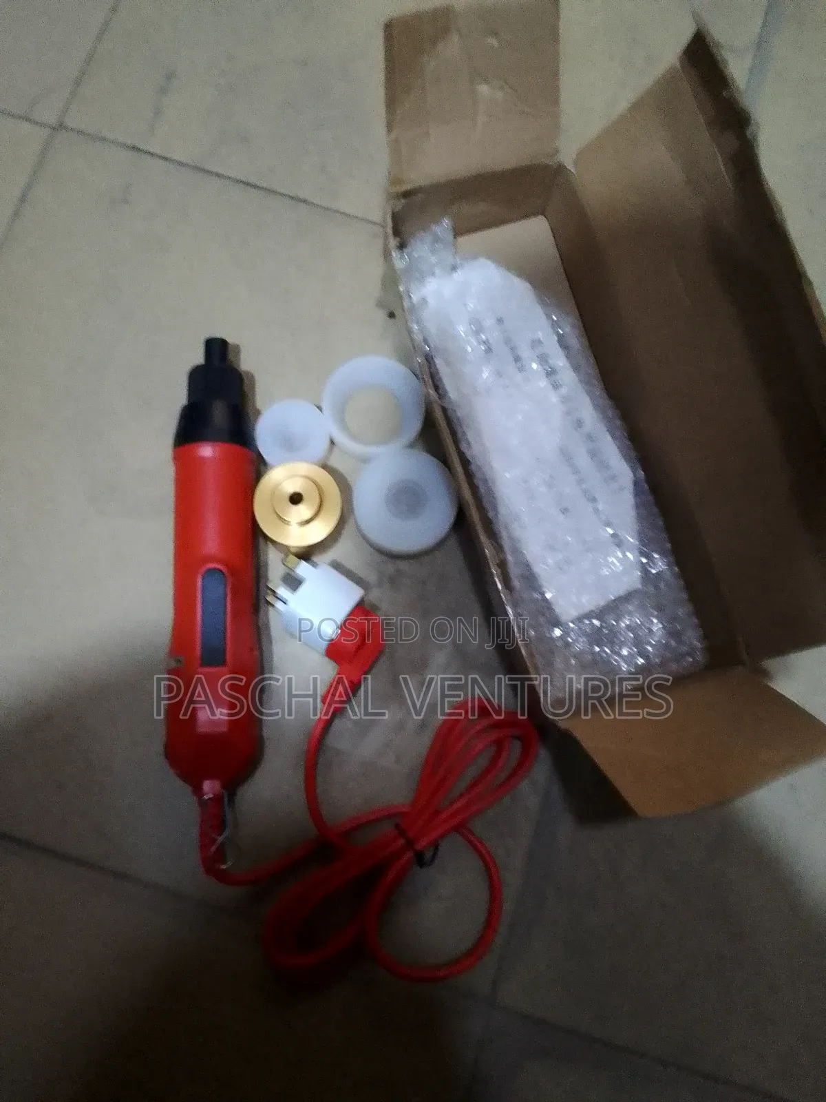 Bottle Capping Machine