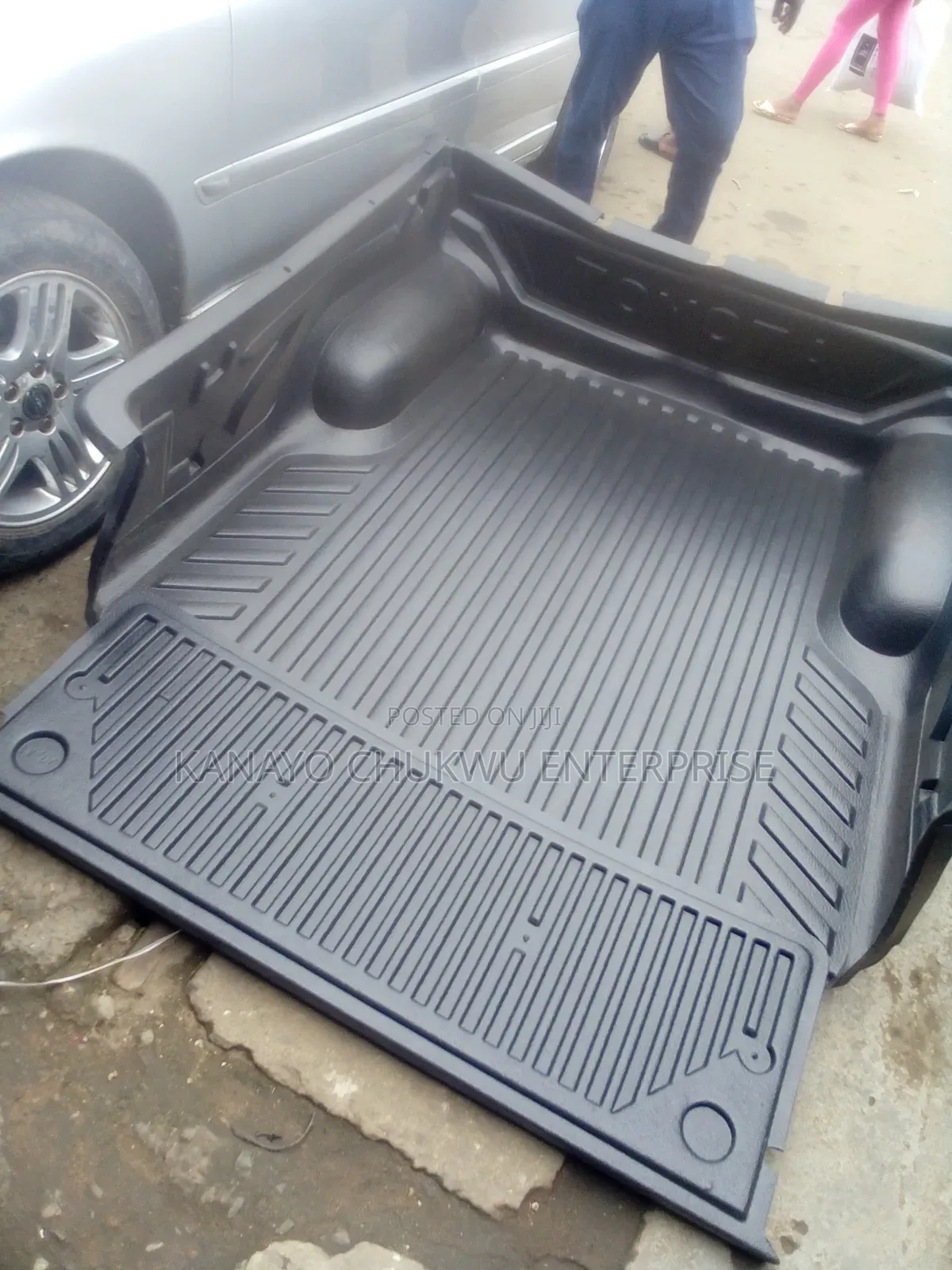 Bucket Cover for Toyota Hilux Available
