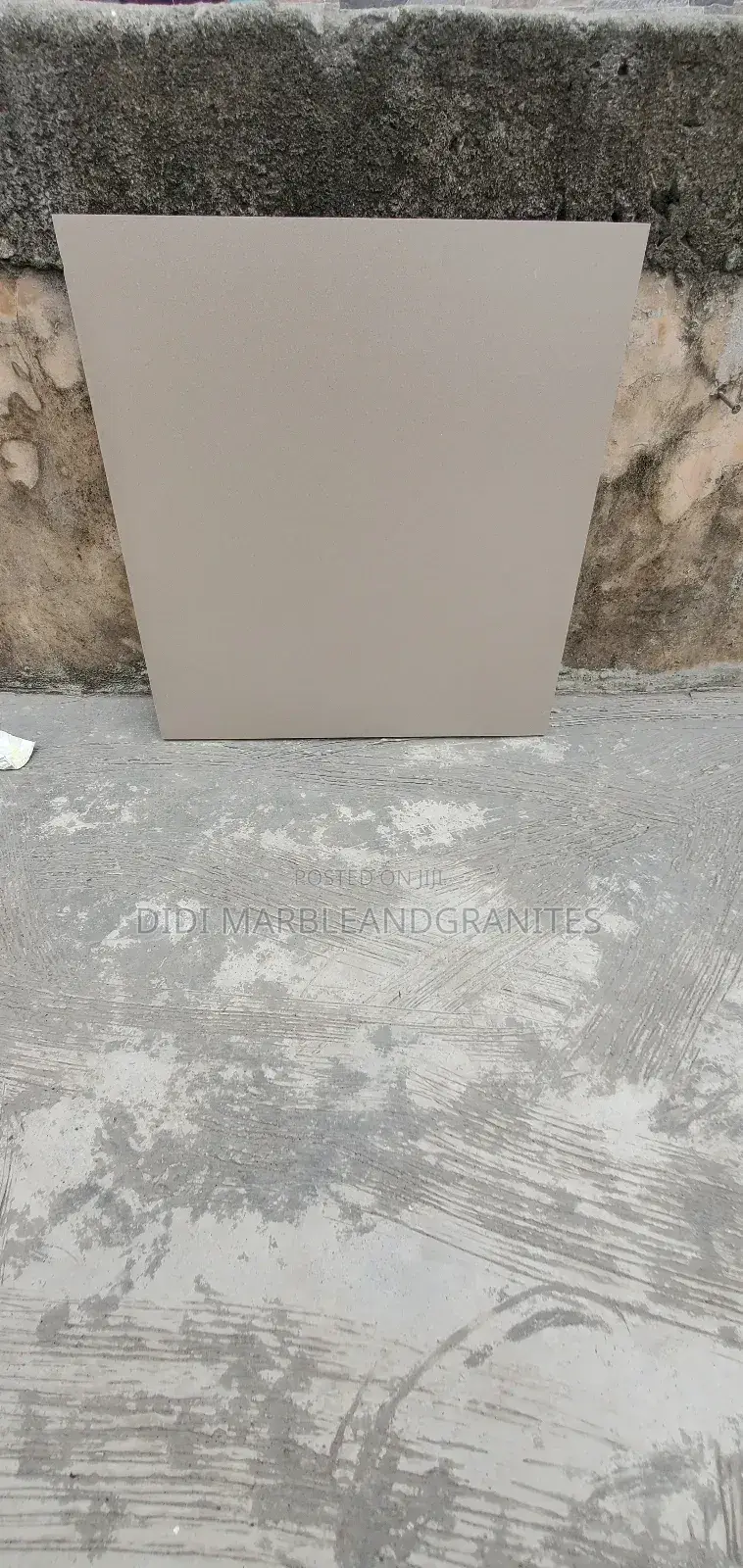 Berge Floor Tiles 40x40x12mm Thickness