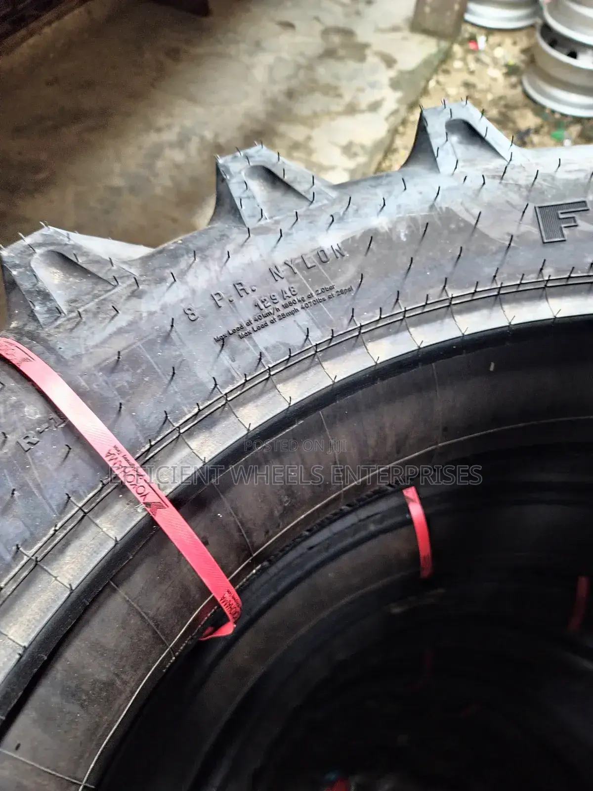 13.6-36 Alliance Farm Tractor Tyre