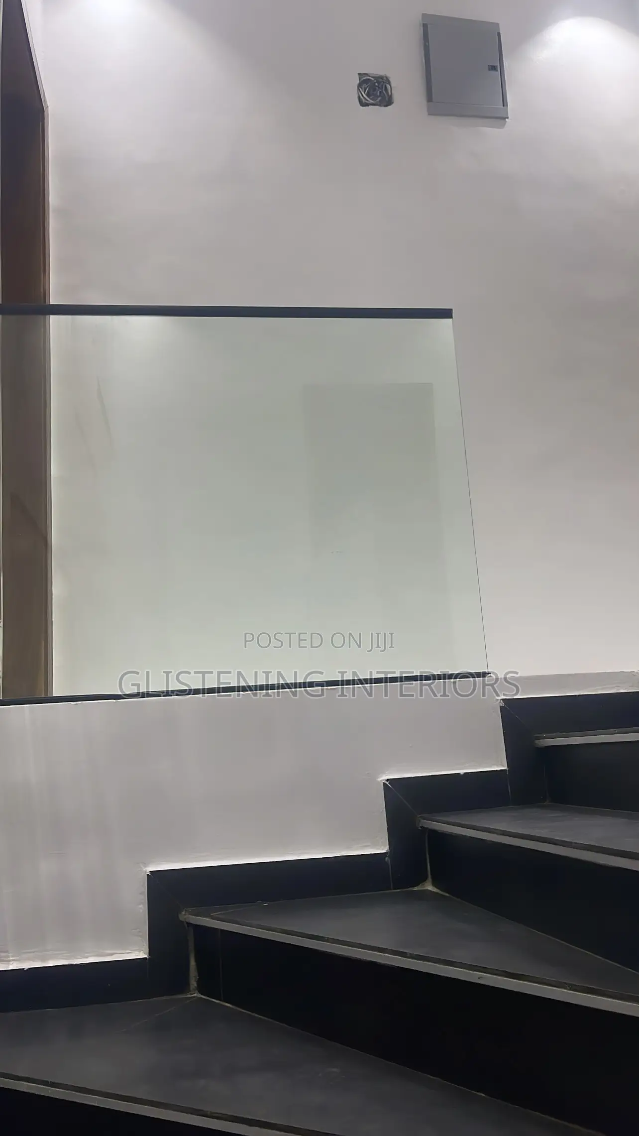 10mm Tempered Plain Glass Staircase
