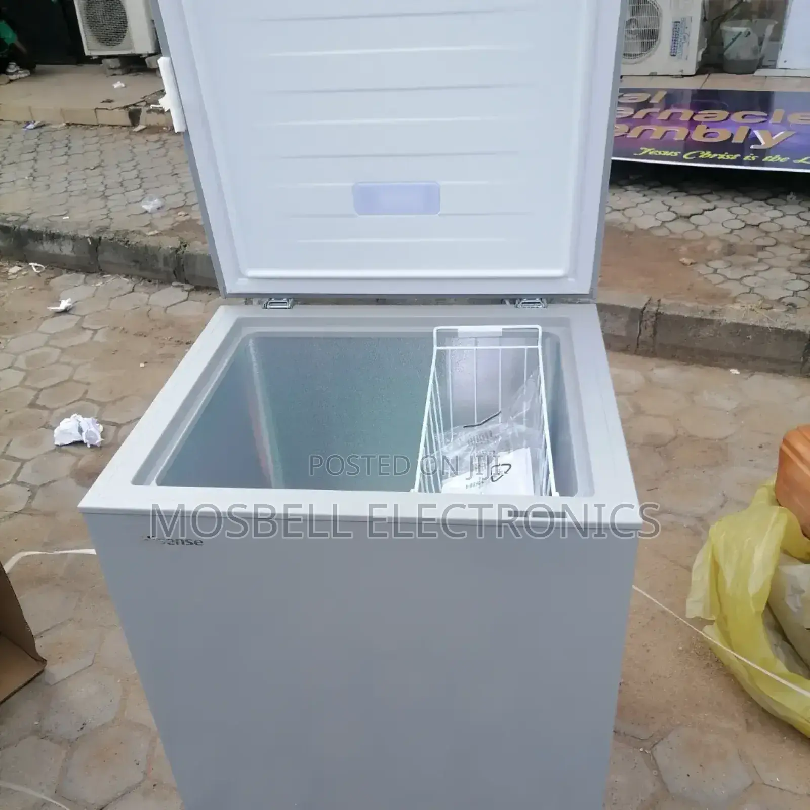 Brand New FRZ FC 180 SH Hisense 142 Litre Freezer