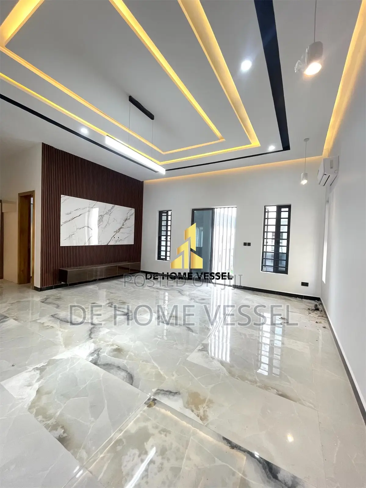 5bdrm Duplex in Lekki for sale
