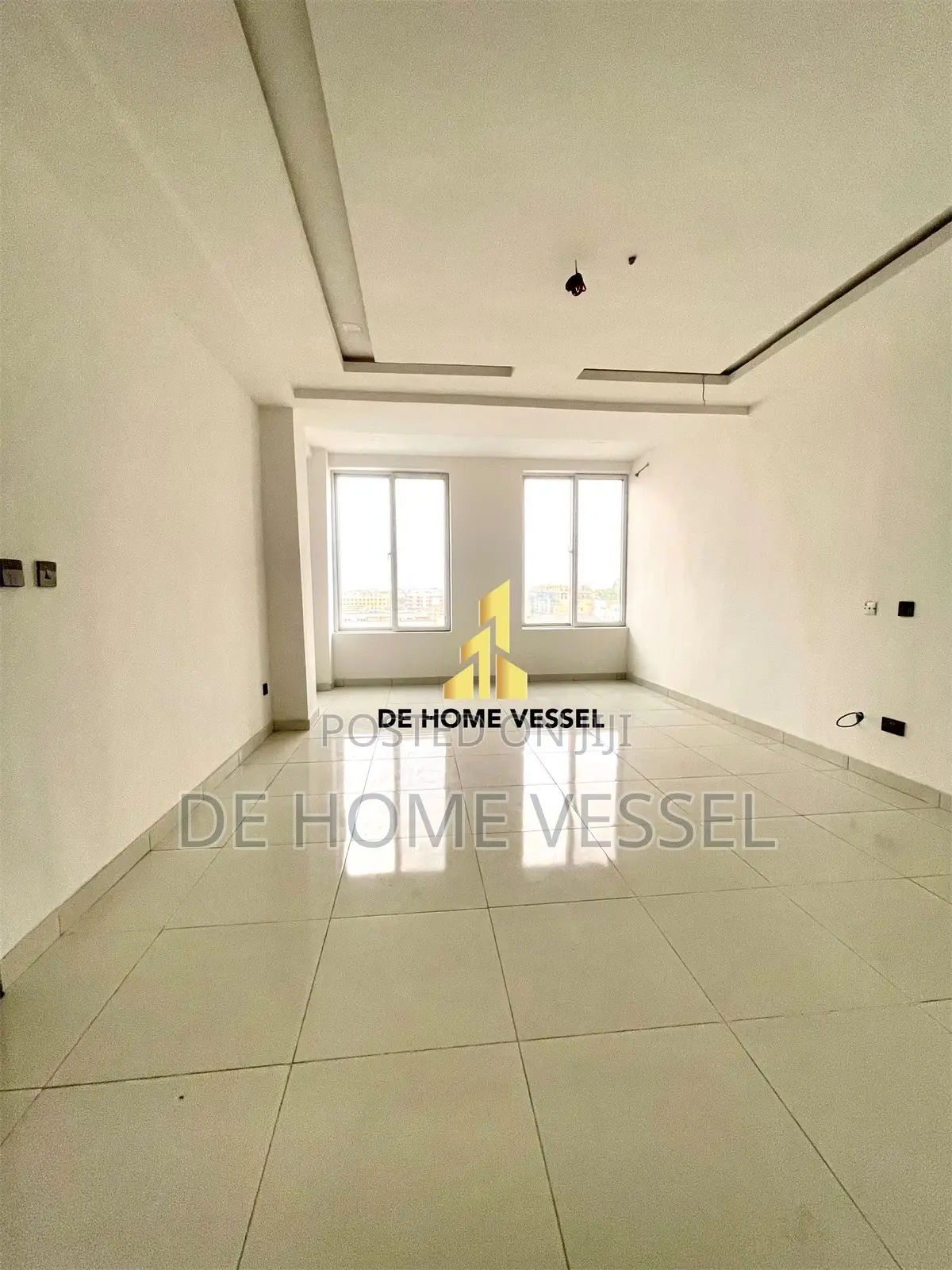 4bdrm Apartment in Lekki for sale