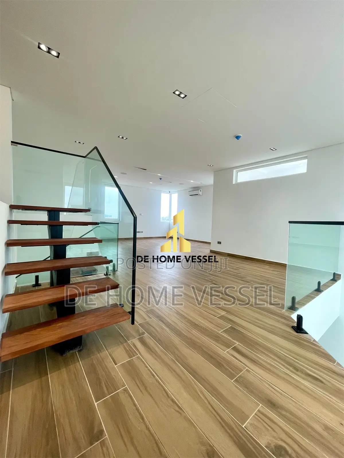 4bdrm Maisonette in Victoria Island for sale