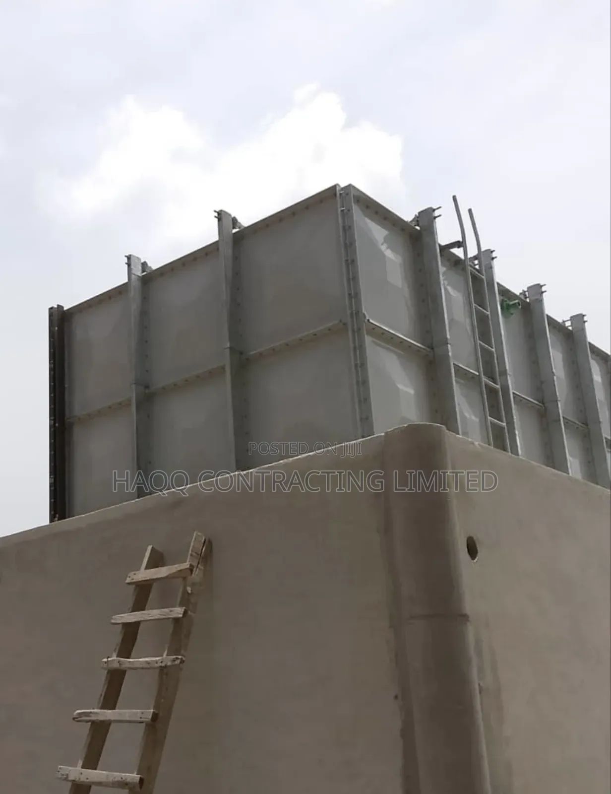 Fibreglass Water Tanks or Pressed Steel Tanl Construction