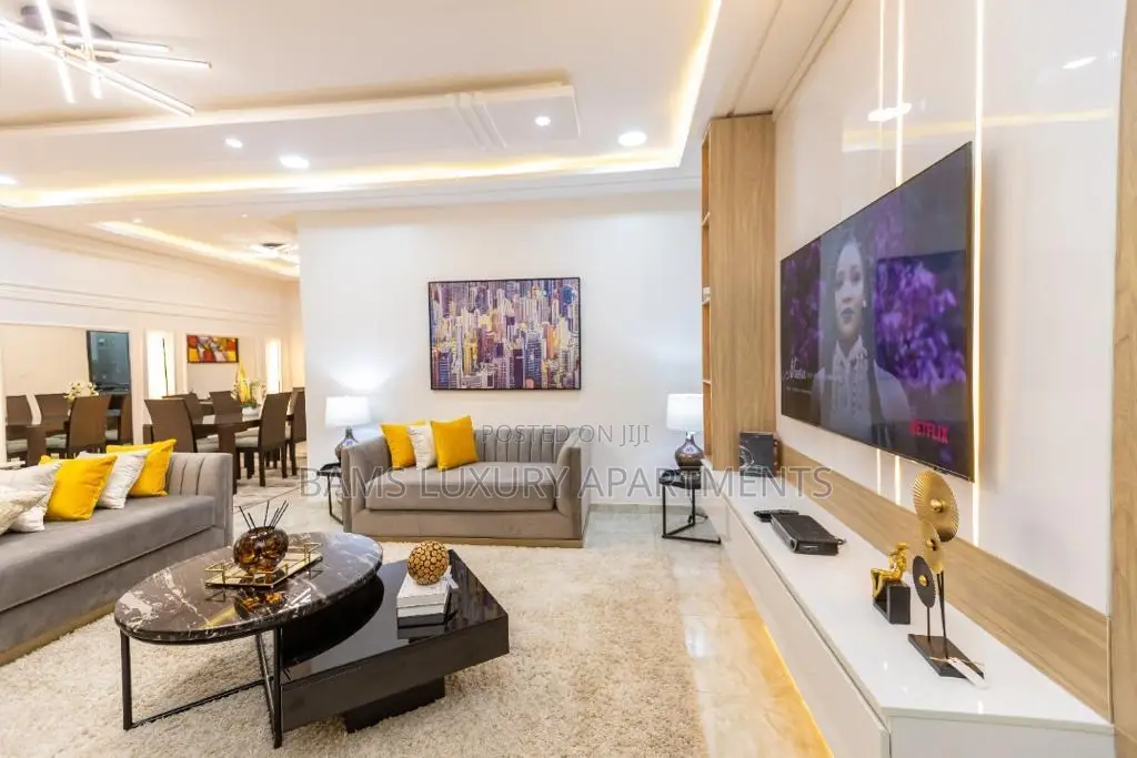 Newest Four Beds at Oniru Vi
