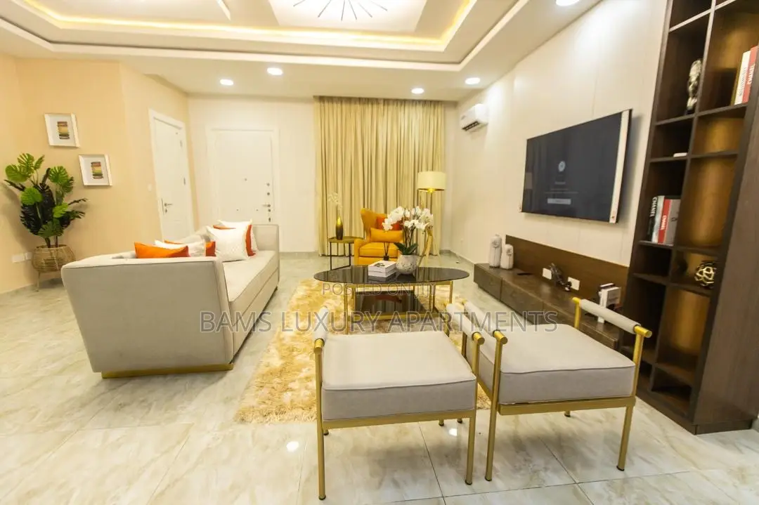 Newest Four Beds at Oniru Vi