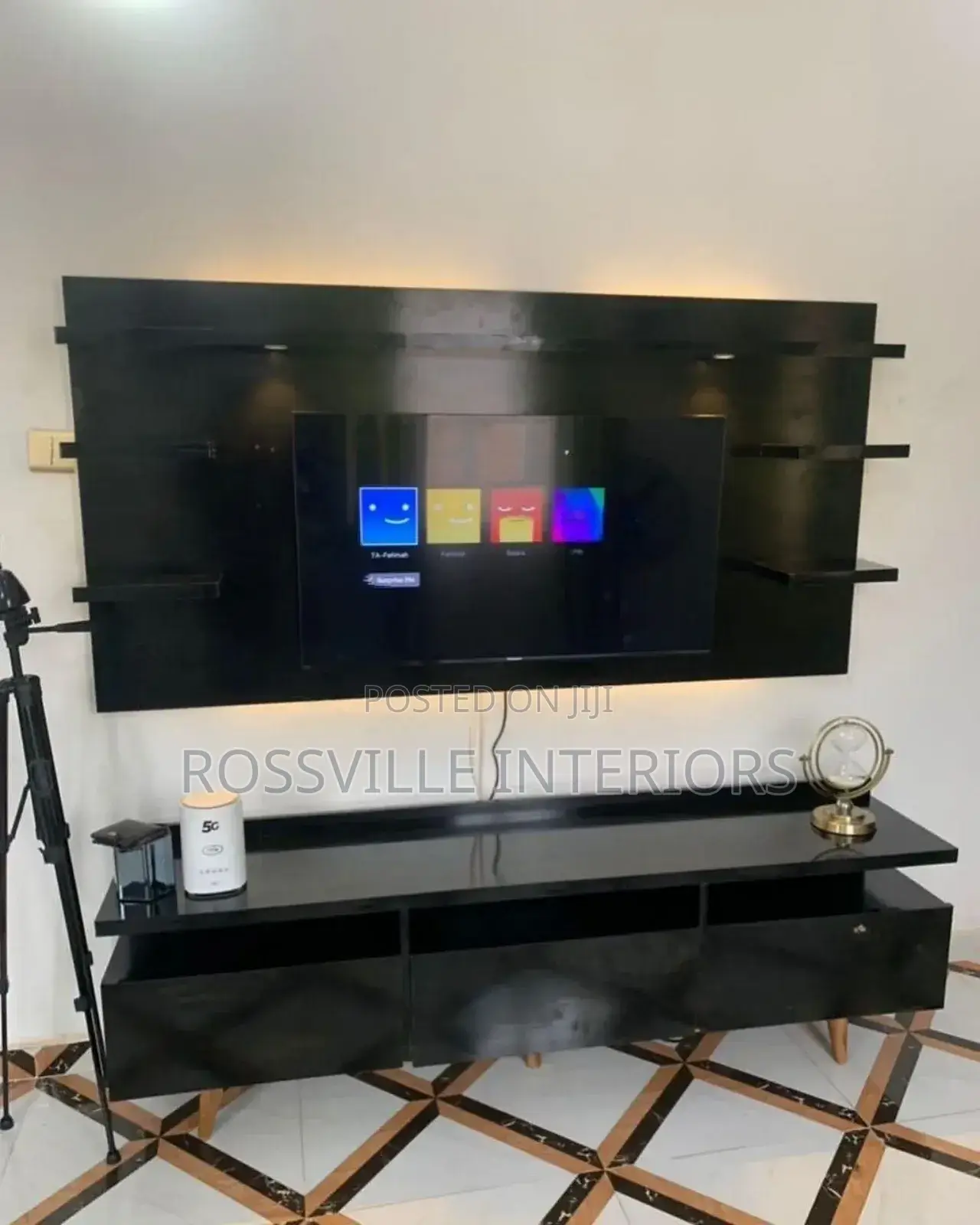 Entertainment Units/ Tv Console/ Tv Stand