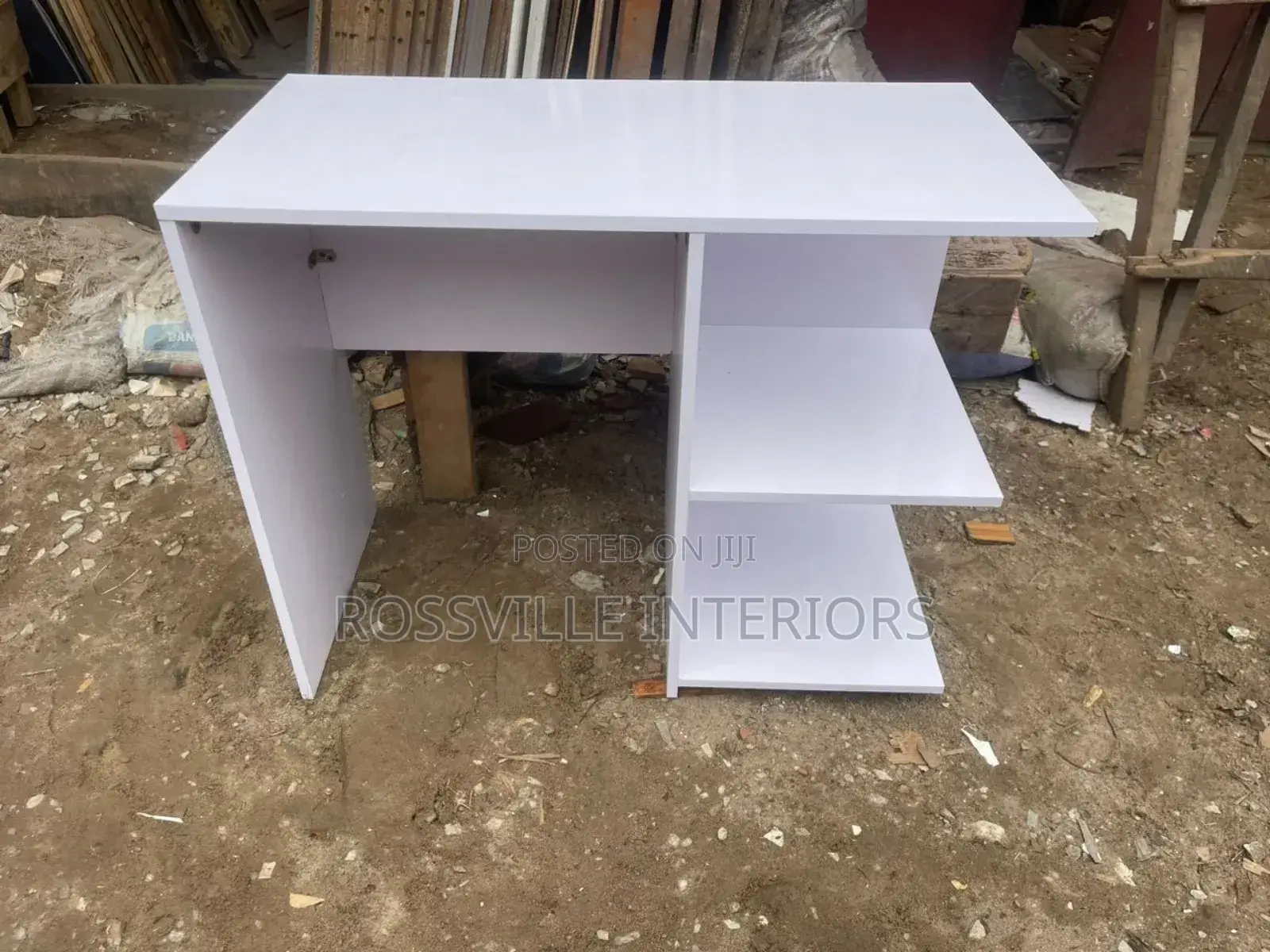 Hot Sale! Rossville Executive Desk – Limited Stock 3ft
