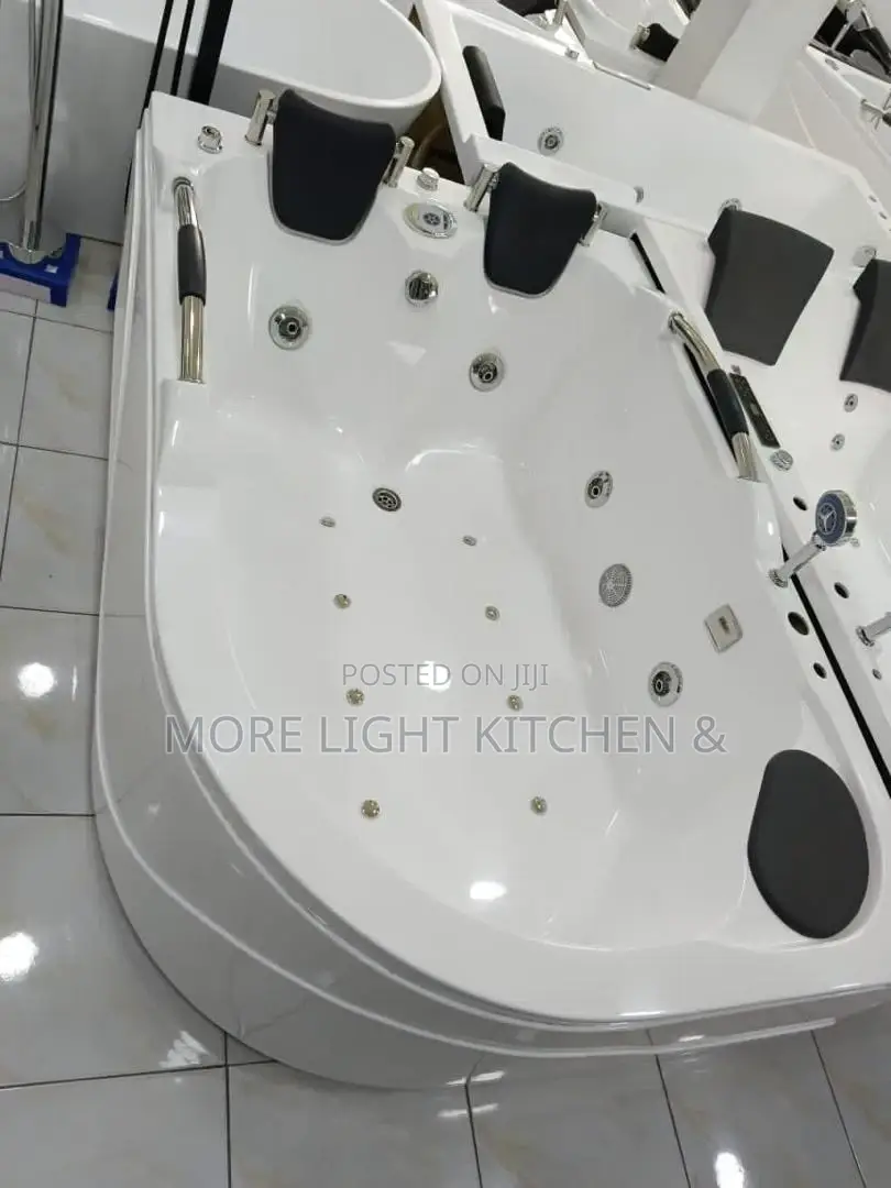 Double Jacuzzi