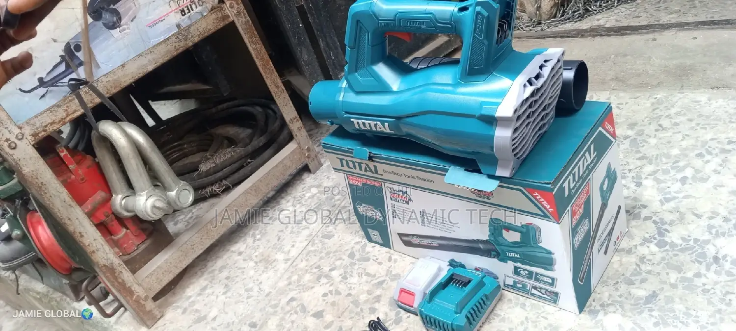 Total Rechargeable Air Blower