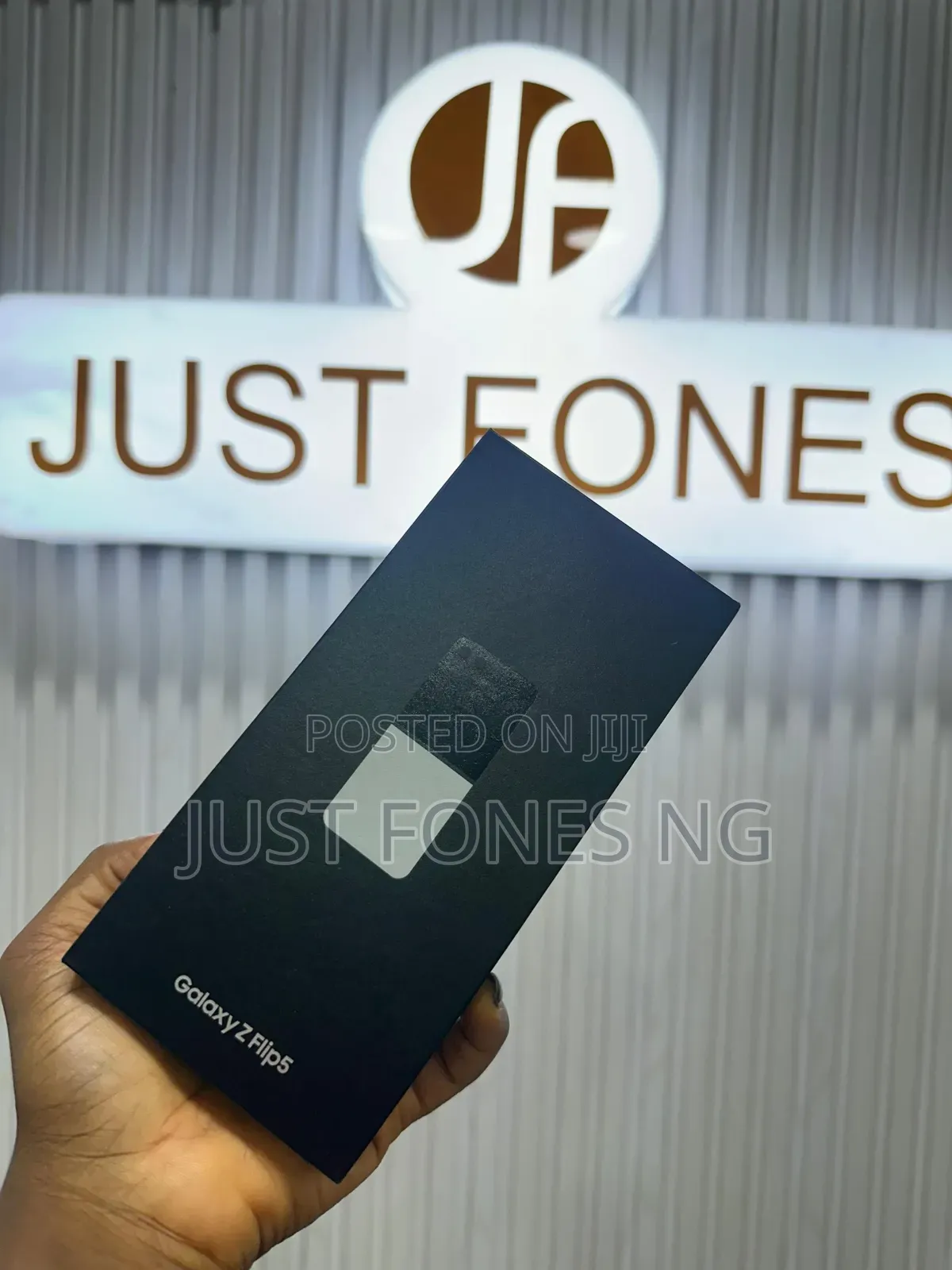 New Samsung Galaxy Z Flip 5 512 GB Black