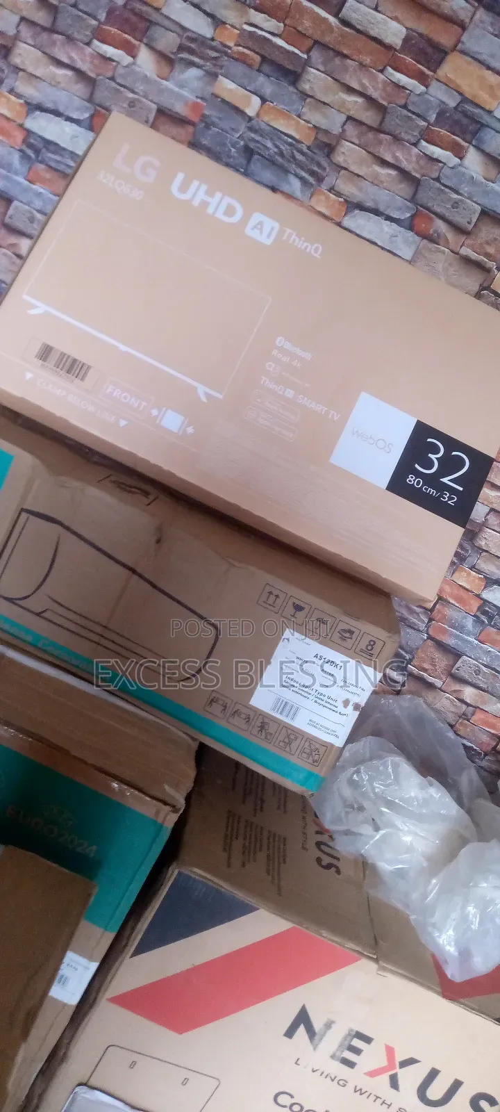 New LG 32" Smart Frameless Television+Netflix_32lq630