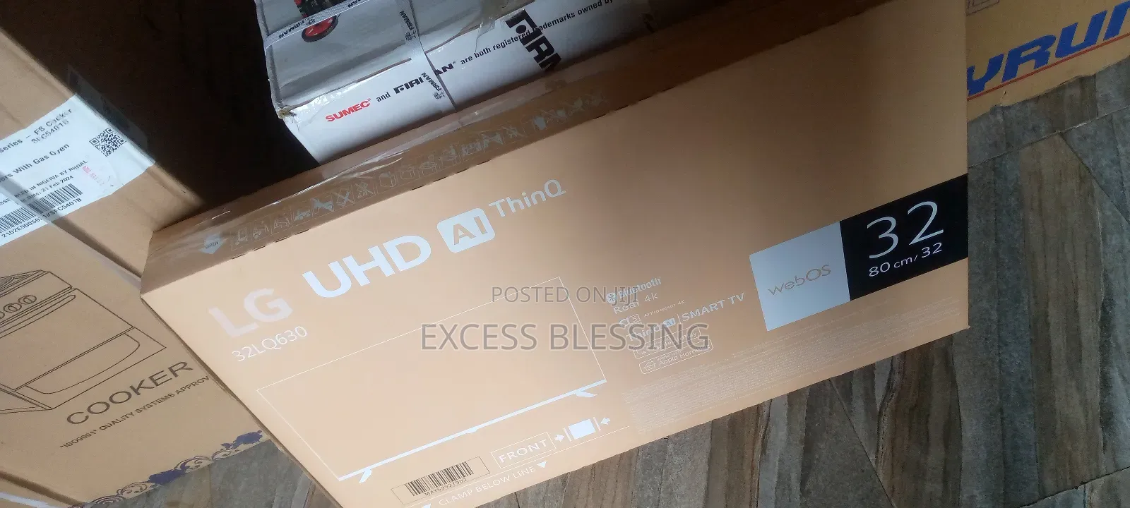 Frameless 32" Smart LG TV+Youtube_32lq630