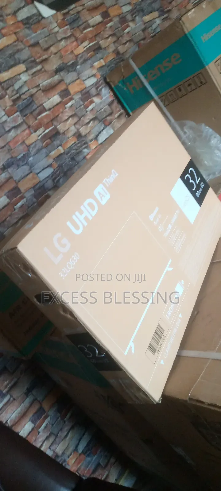 Brand New LG Frameless 32" Smart Television+Youtube_32lq630