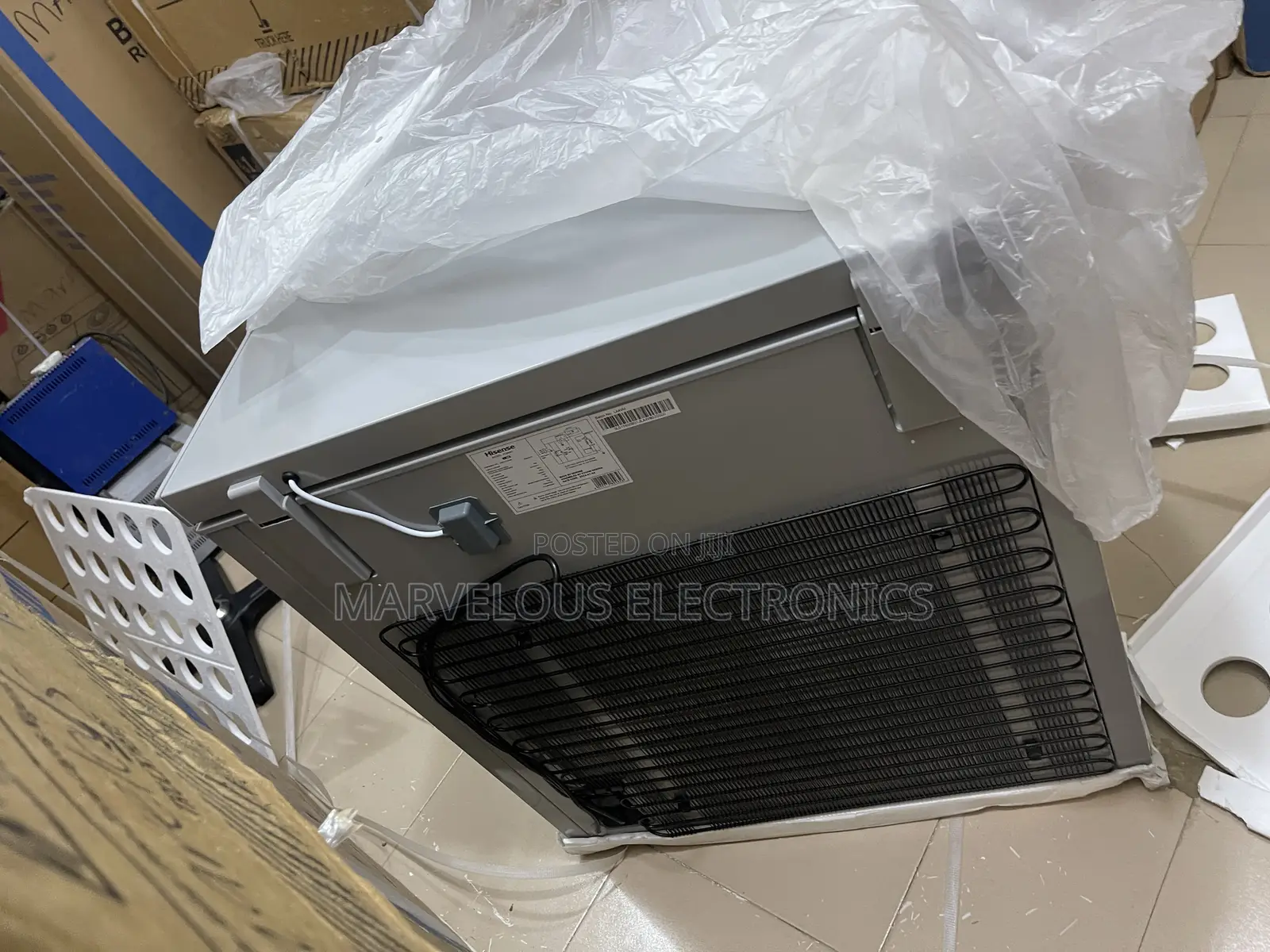 Brand New Hisense 260L Full Copper Engine Chest Freezer