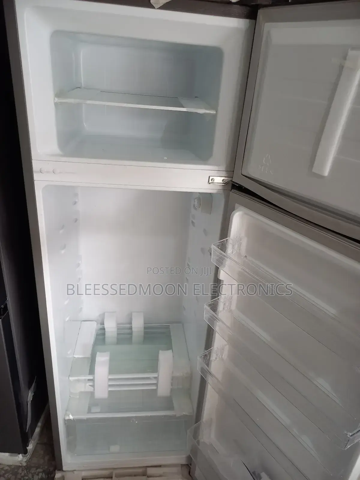 Hisense Expert Inverter Standing Fridge for Ice Blocks