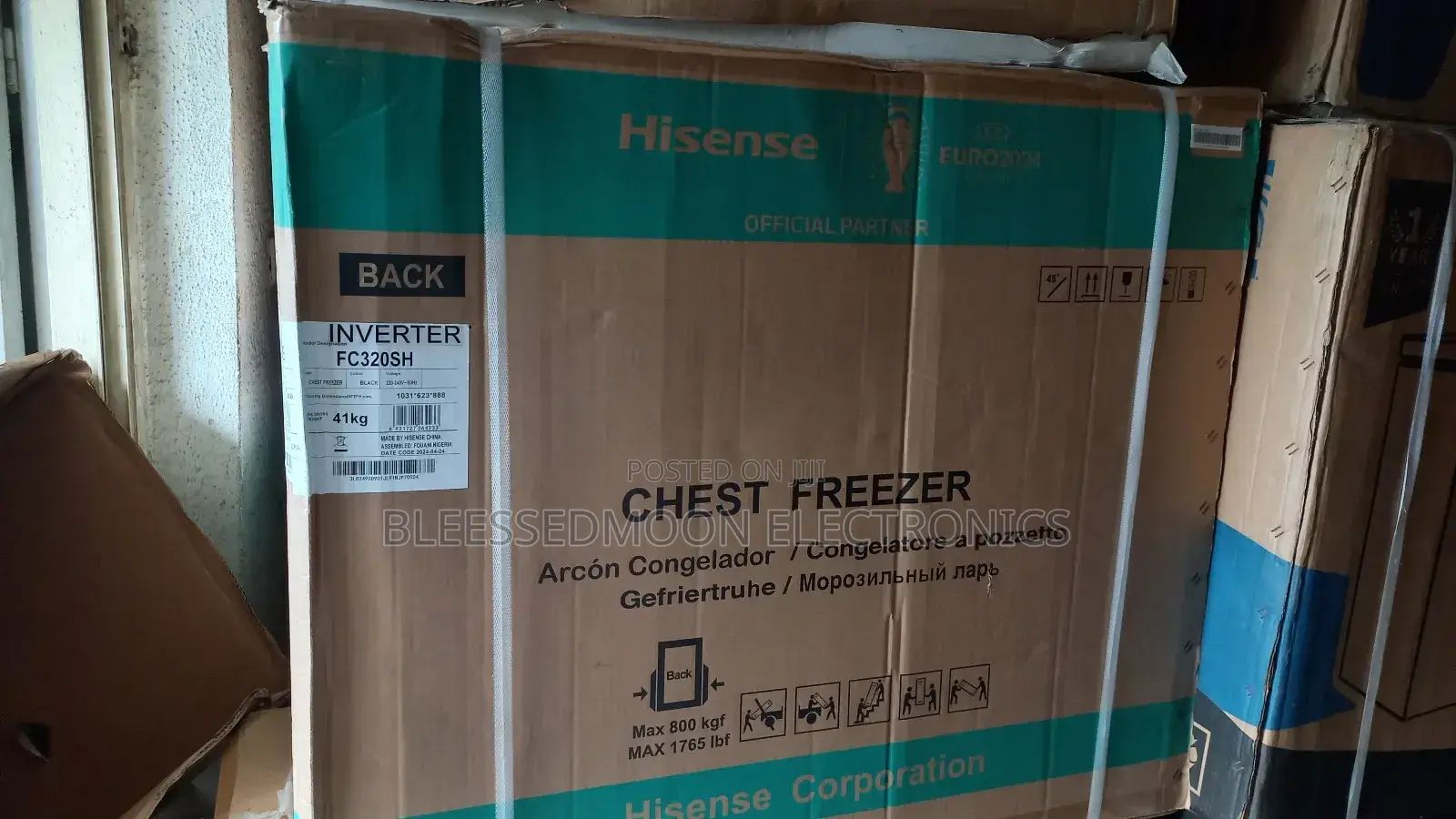 Hisense Inverter Freezer 320L External Condenser 2 Years G