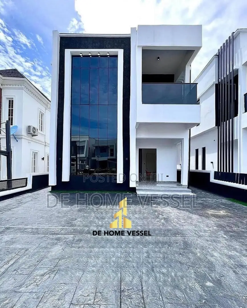 5bdrm Duplex in Lekki for sale