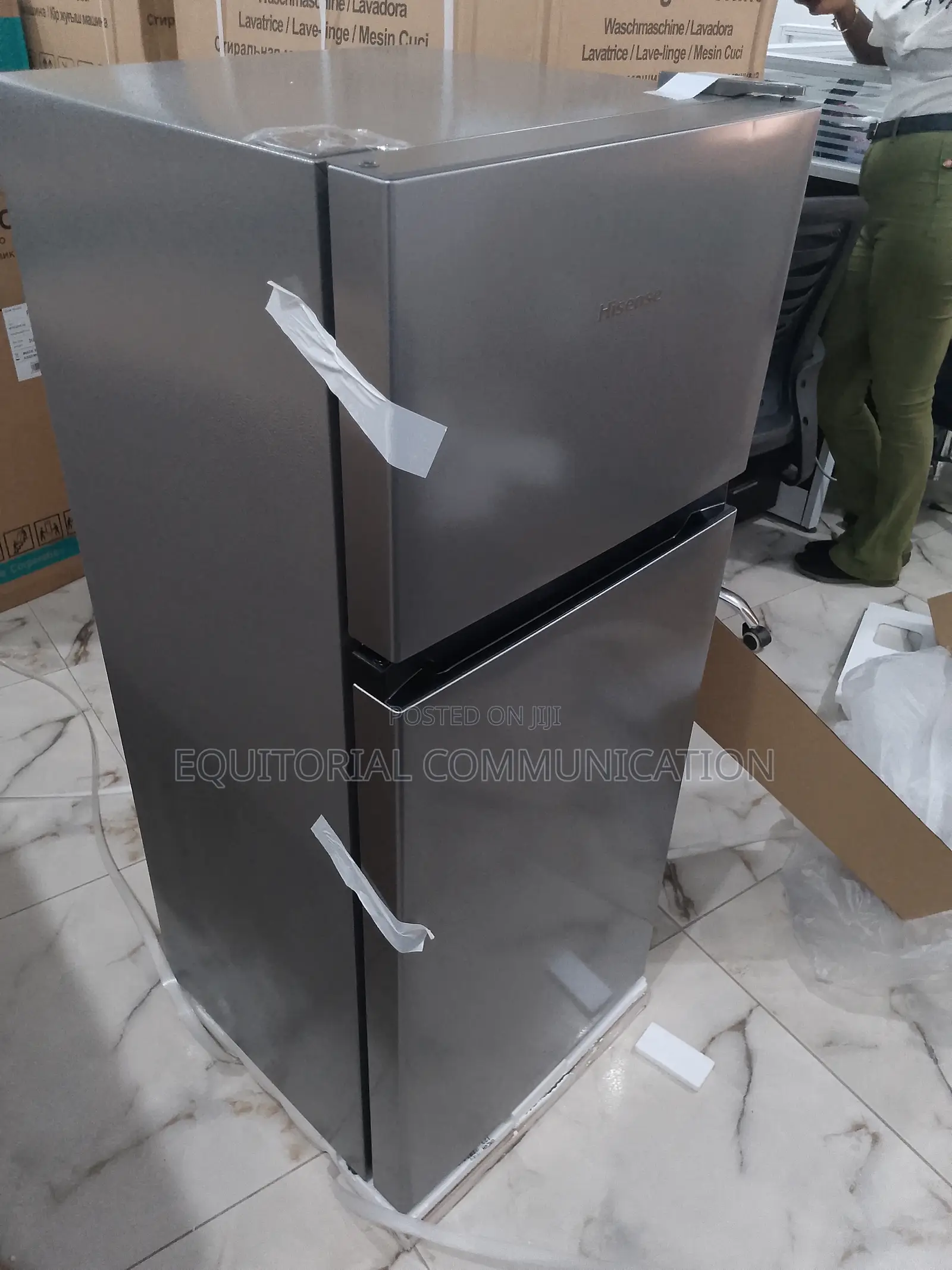 Best Price Hisnse 124litres Double Door 