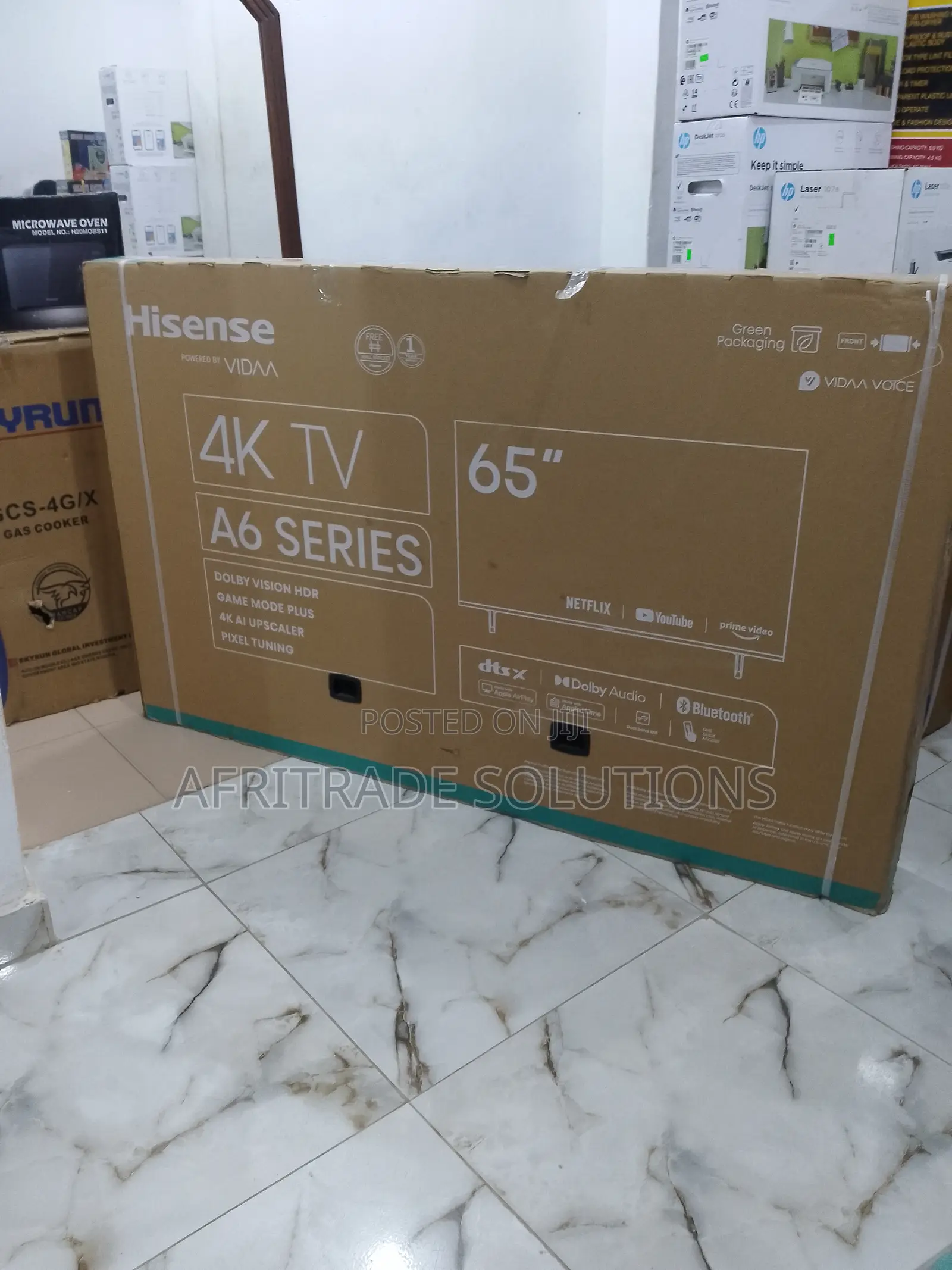 Hisense 65" Uhd Smart Tv- HDR