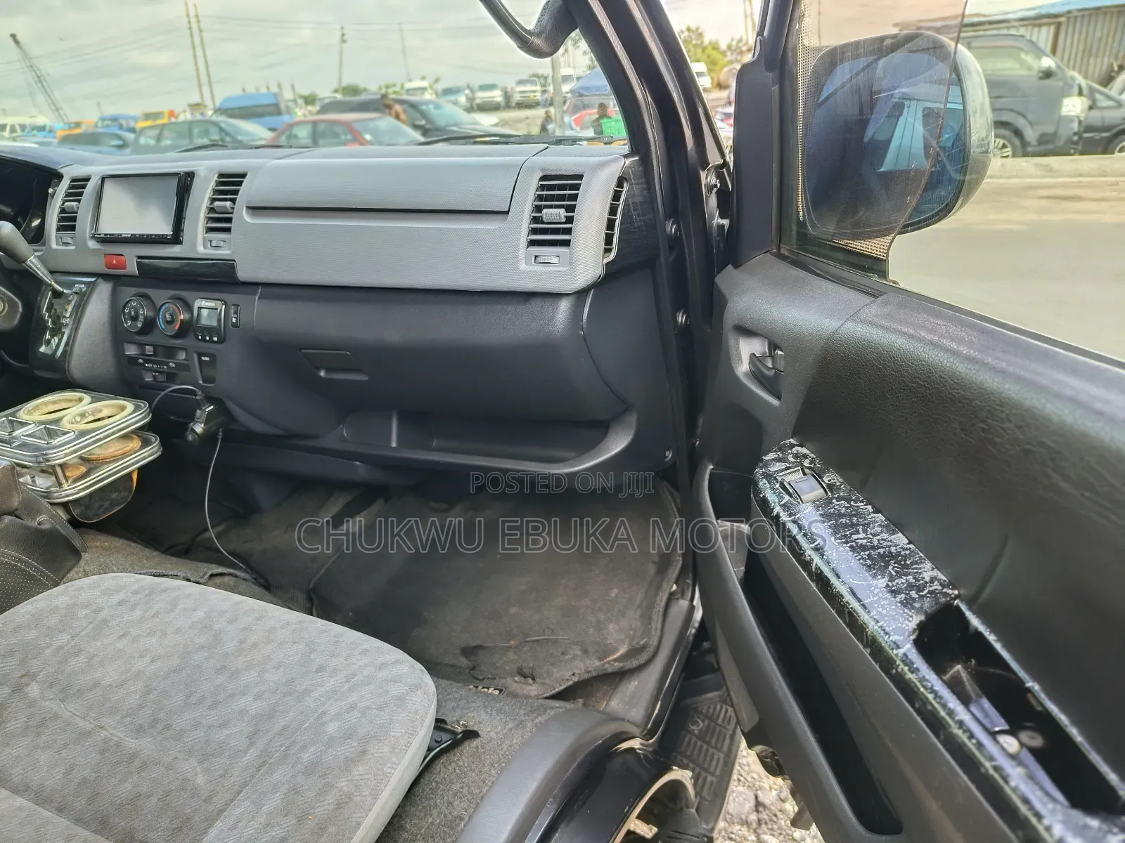 Toyota HiAce 2013 Grey