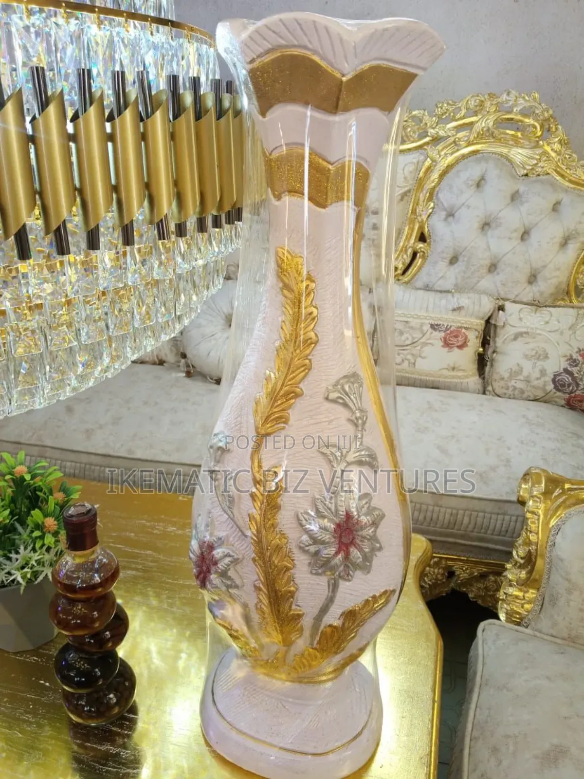 Standing Vase With Flowers