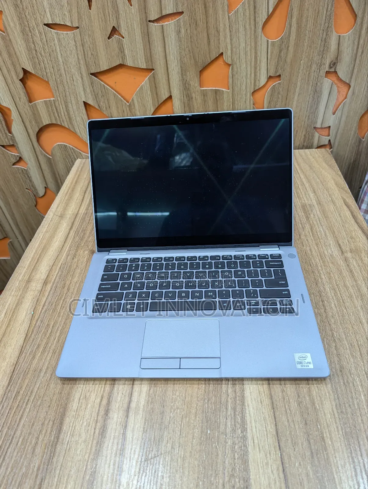 Laptop Dell Latitude 5310 16GB Intel Core I7 SSD 256GB