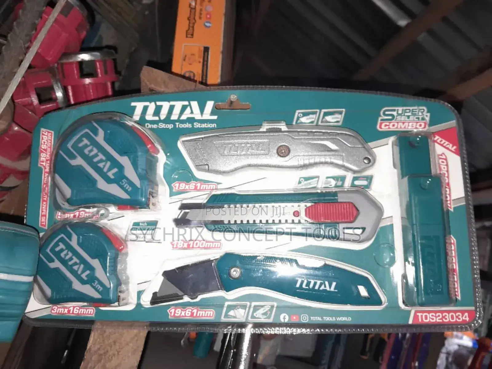 Measuring Tape Utility Knife Set