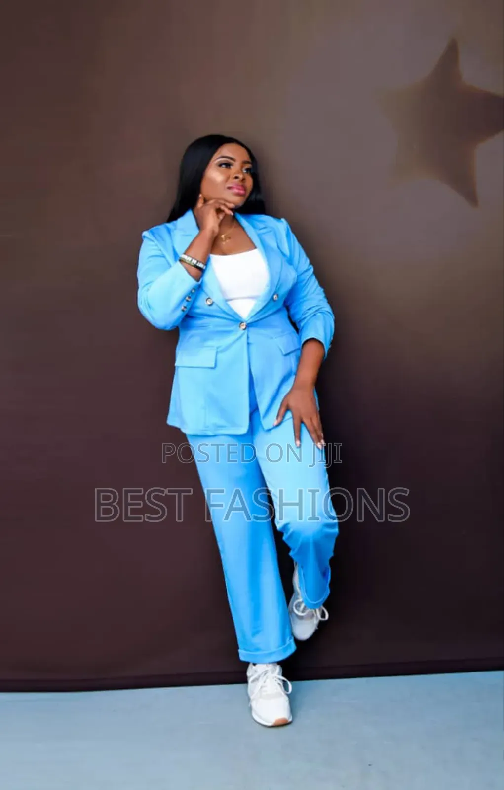 Quality Ladies 2 Piece Blazer Suit