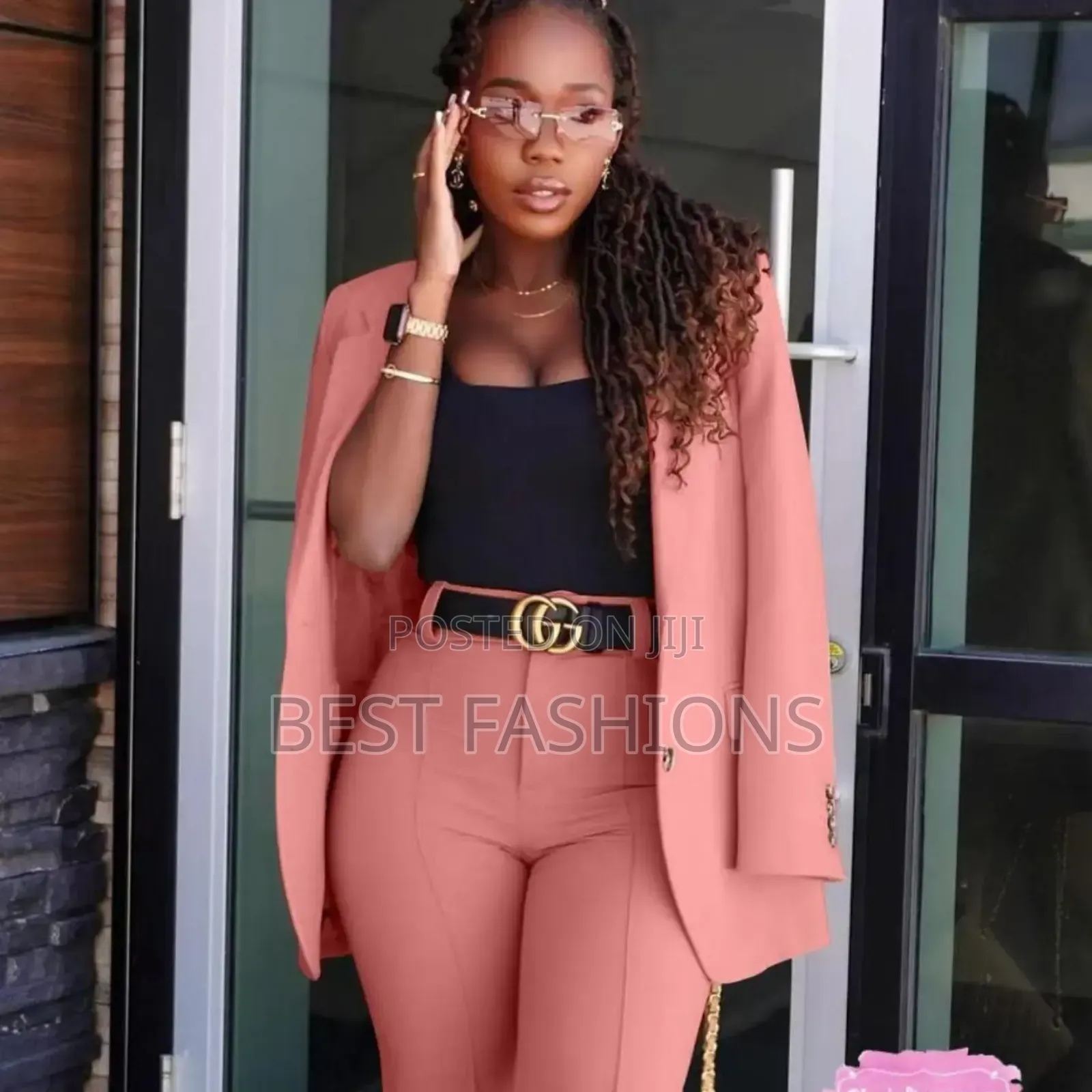 Quality Ladies 2 Piece Blazer Suit