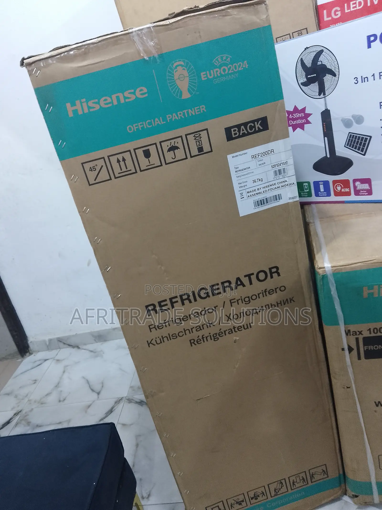 154 Liters Hisense Top Mount Refrigerator- Large Storage
