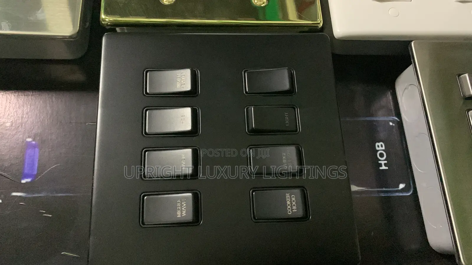 8gang Black Switch