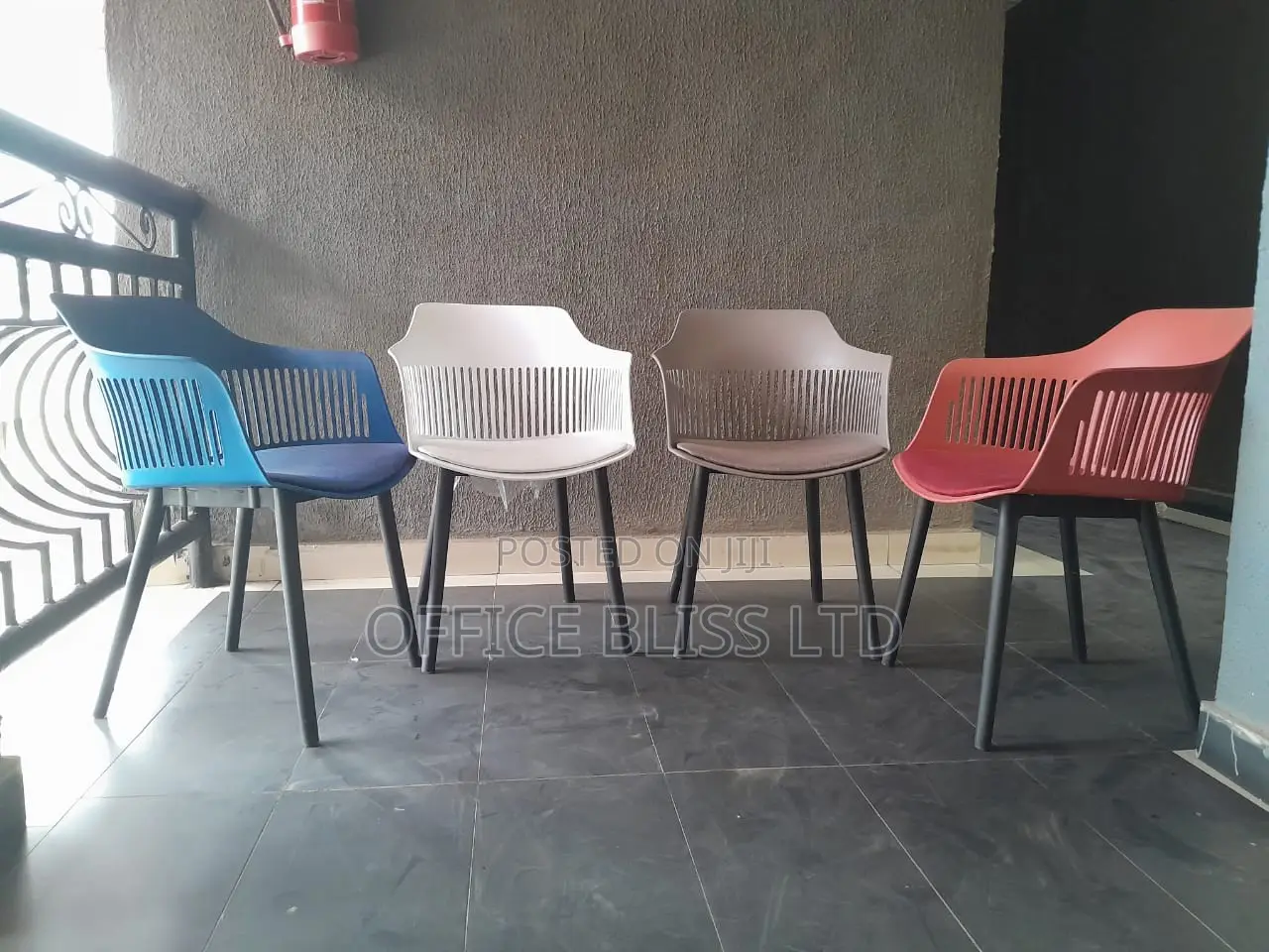 Dinning Chairs/ Bedroom Waiting Chairs