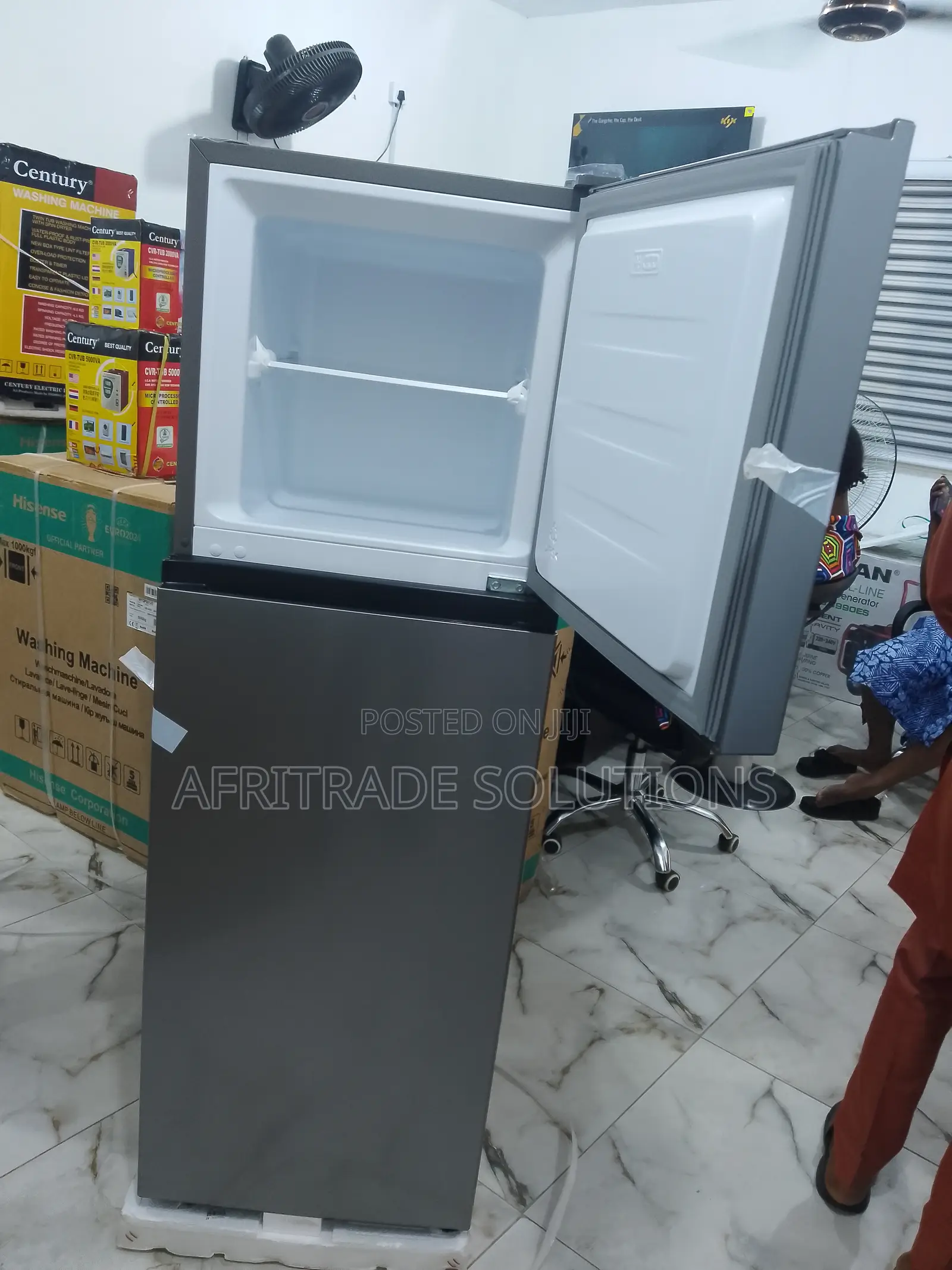 154l Hisense Fridge Ref200dr