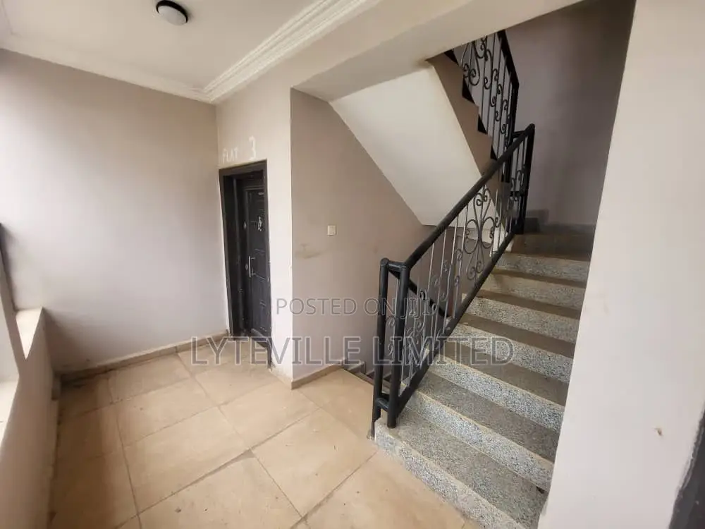 2bdrm House in Durumi for sale