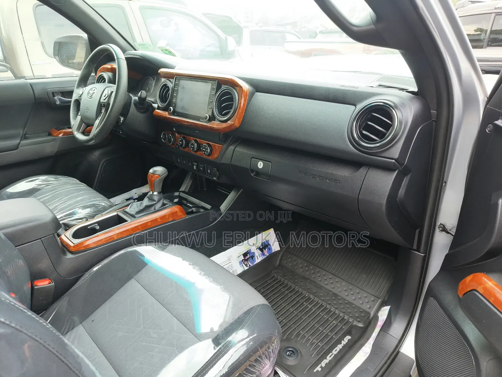 Toyota Tacoma Limited 2018 Silver