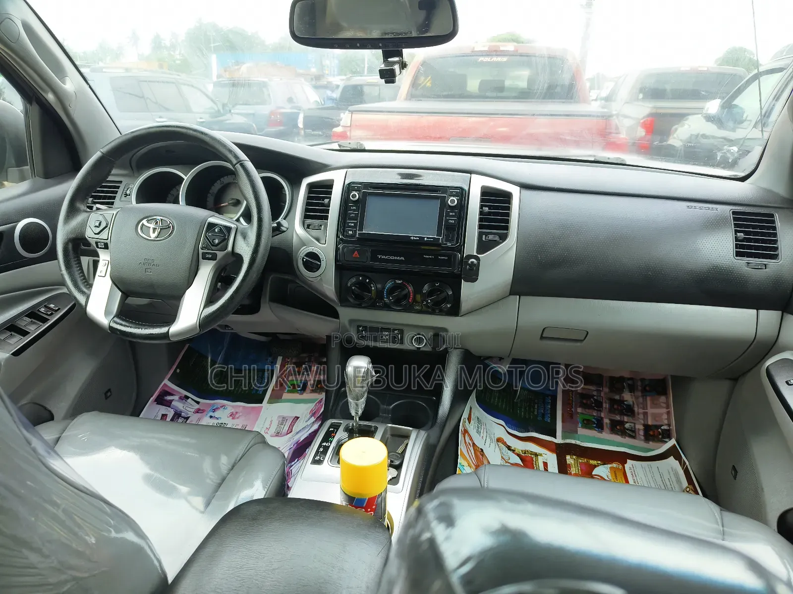 Toyota Tacoma 2015 Gold