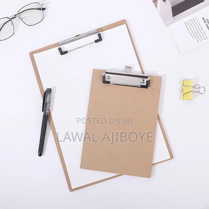 1pcs A4 Wooden Writing Clipboard Paper File Folder Skirting