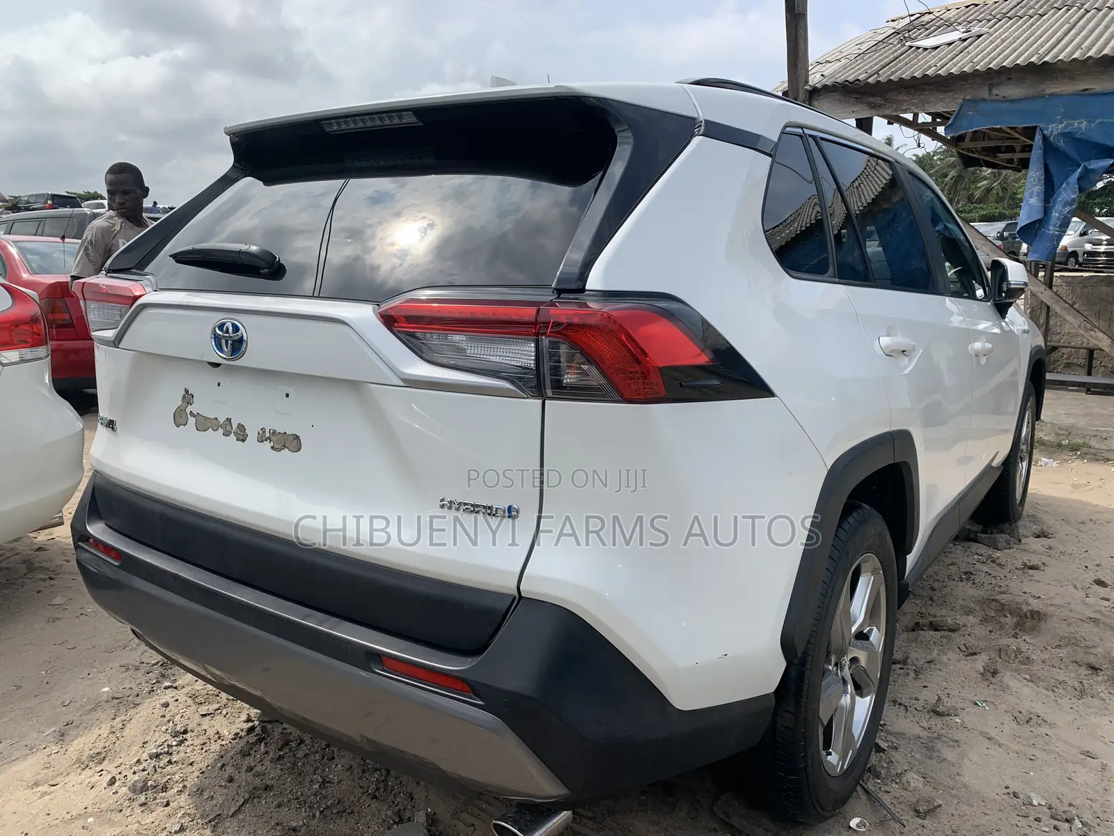 Toyota RAV4 2021 White