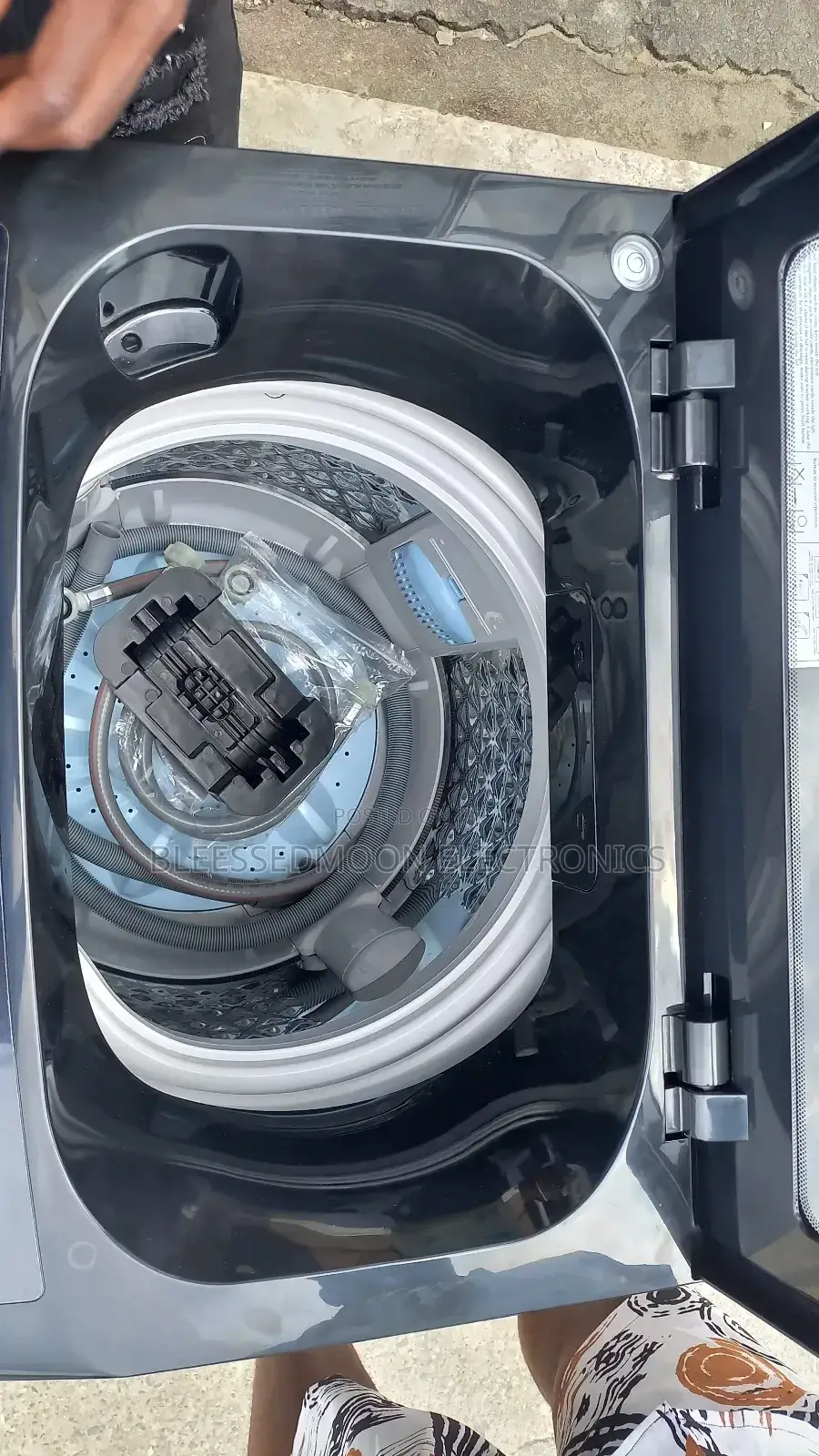 Hisense Bubble Clean Inverter Top Load Washing Machine 8kg