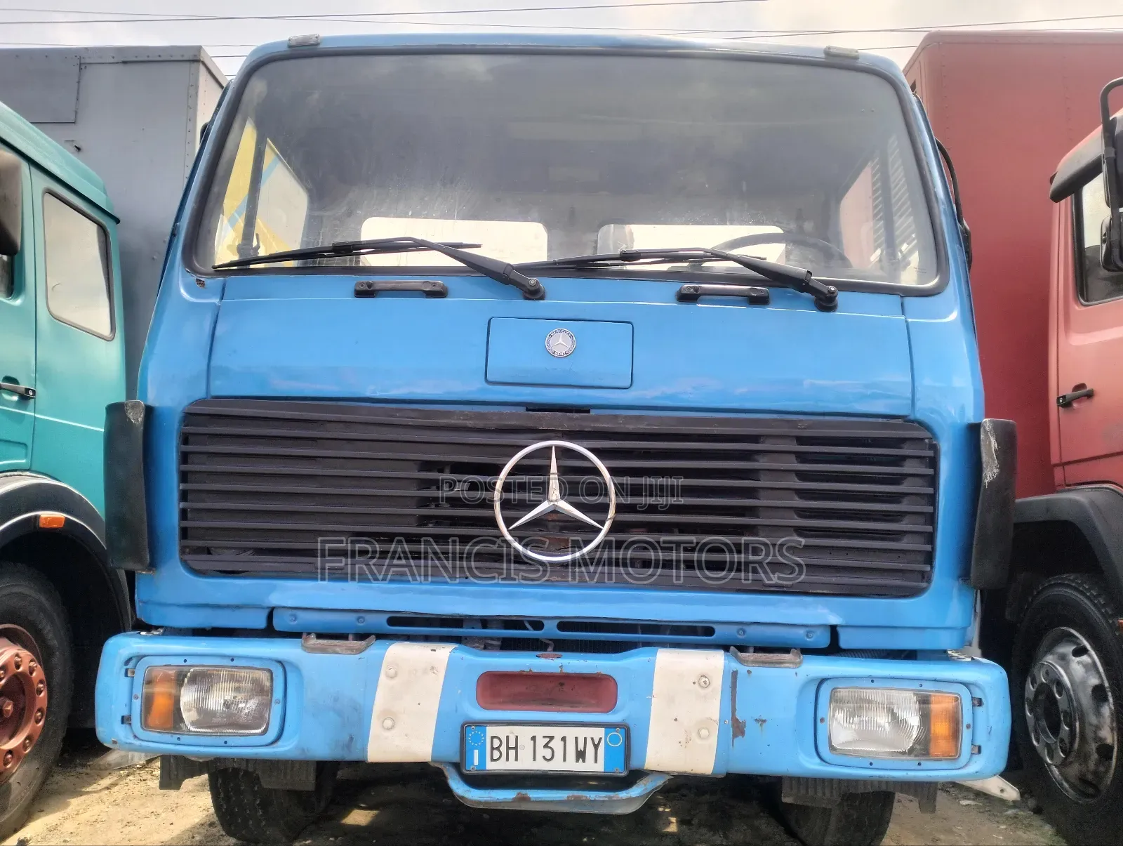 Mercedes Benz 1213